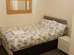 153a Gibraltar Street