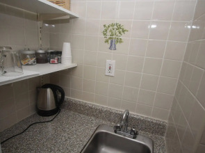 Midwood Suites Brooklyn