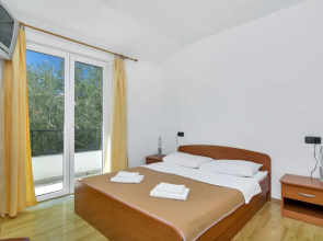 Apartment Rubin Hvar/Pokrivenik 14406