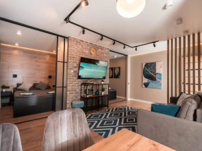 Penthouse apartment on Kirova Street 18