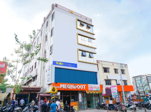 Fabhotel Gargi Galuxe