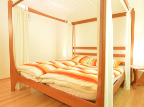 Charming, cosy apartment in a peaceful area.
