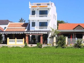 Hoang Y Homestay
