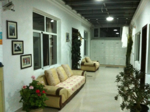 Cherry Business Hotel