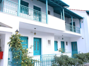 Bella Vista Apartments