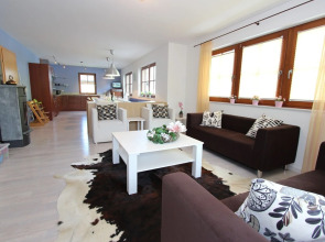 Modern Chalet in Salzburg With Sauna