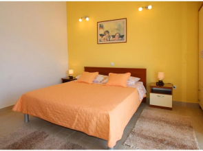 Apartment Karmela