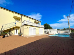 Villa Eternity
