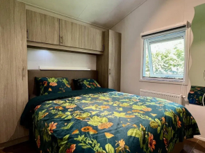 Cozy Retreat, by the Beach