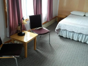 Highland Motel