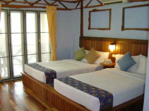 Koh Ngai Resort Trang