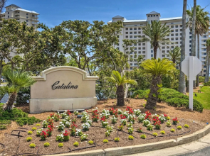 Gulf Shores Condo w/ Ocean Views & Beach Access!