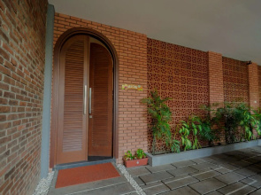 Airy Eco Syariah Gubeng Kertajaya Satu B 4 Surabaya