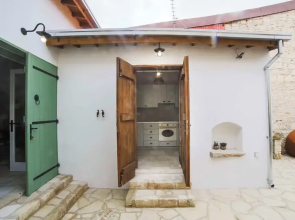 Eftychia's House