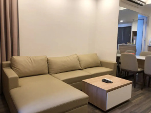 Sunrise City Alms Luxury Apartment