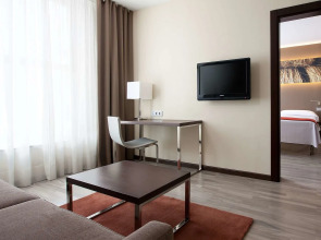 NH Barcelona Diagonal Center