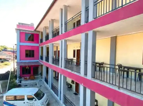 Hotel FX 72 Labuan Bajo