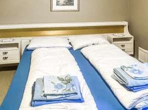 Beautiful Home in Repvåg With Wifi and 3 Bedrooms