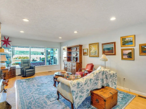 Across Water From Belfair SP: Hood Canal Cottage!