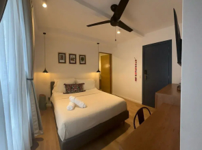 Bright & sweet unit in middle Polanco