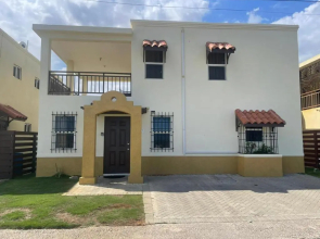 C-Vue Villa "Pool AC Gated SeaFront"