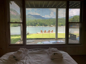 2385bufs 4 Bedroom Home