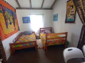 Beautiful House Nuas Milagrosa With Garden