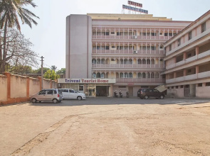 Triveni Tourist Home