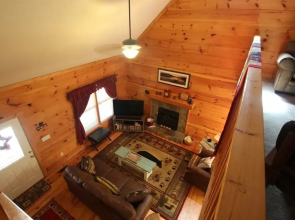 Laughing Bear Cabin