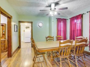 3 Mi to Golf - Beatrice Vacation Home!