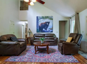 Little Cub Cottage - Mtn Views & Community Pools