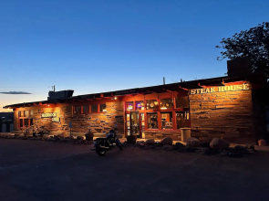 Dukes Slickrock Campground & RV Park