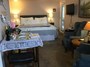 Her Castle Bed and Breakfast