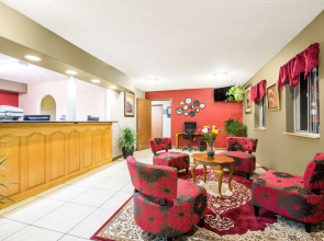 Super 8 by Wyndham Grants