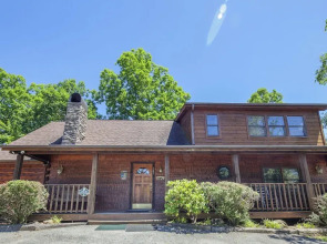 Best of Both Worlds by Eagles Ridge Resort