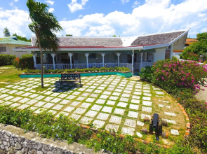 Windjammer, 4BR by Jamaican Treasures