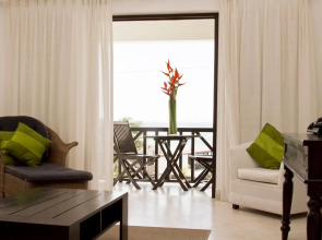 Silver Point Hotel