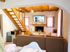 Oliviera - House in Nature