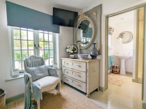 Unique Stay for Large Groups - Please Enquire!