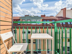 Sunny Apartment With Parking by Renters