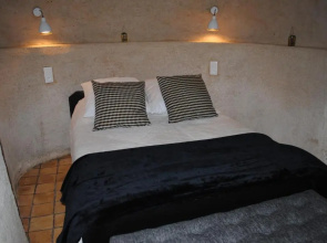 Gite " Le Troglo des 3 Châteaux "