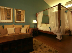 Juhu Farmstay