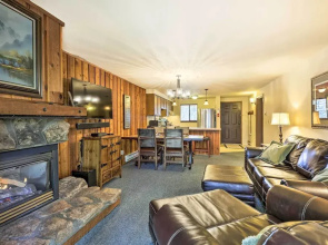 Cozy Ski Chalet < 3 Mi to Winter Park Resort!