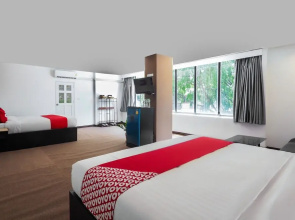 The Unique S Hotel by OYO Rooms