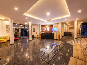 Las Vegas Hotel Mbarara
