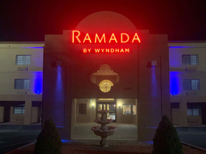 Ramada by Wyndham Santa Fe