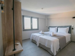 Heraclea Suites