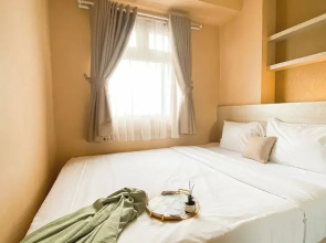 Comfy 2Br Near Mall At Green Pramuka City Apartment