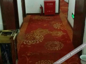 Tianhai Hotel