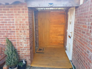 Sherwood Studio Annexe 1 Bedroom Entire Property